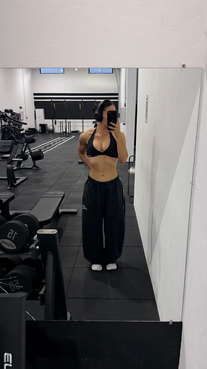 Customer photo review of 2071 - Baggy Ass Sweats