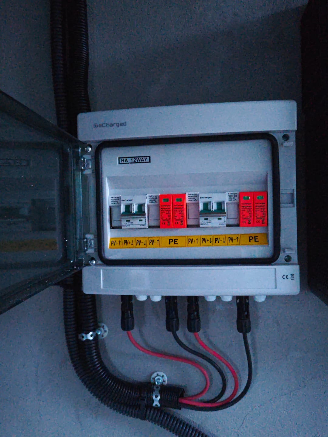 Customer photo review of Tablou sigurante pentru kiturile fotovoltaice 15A 500V cu doua stringuri