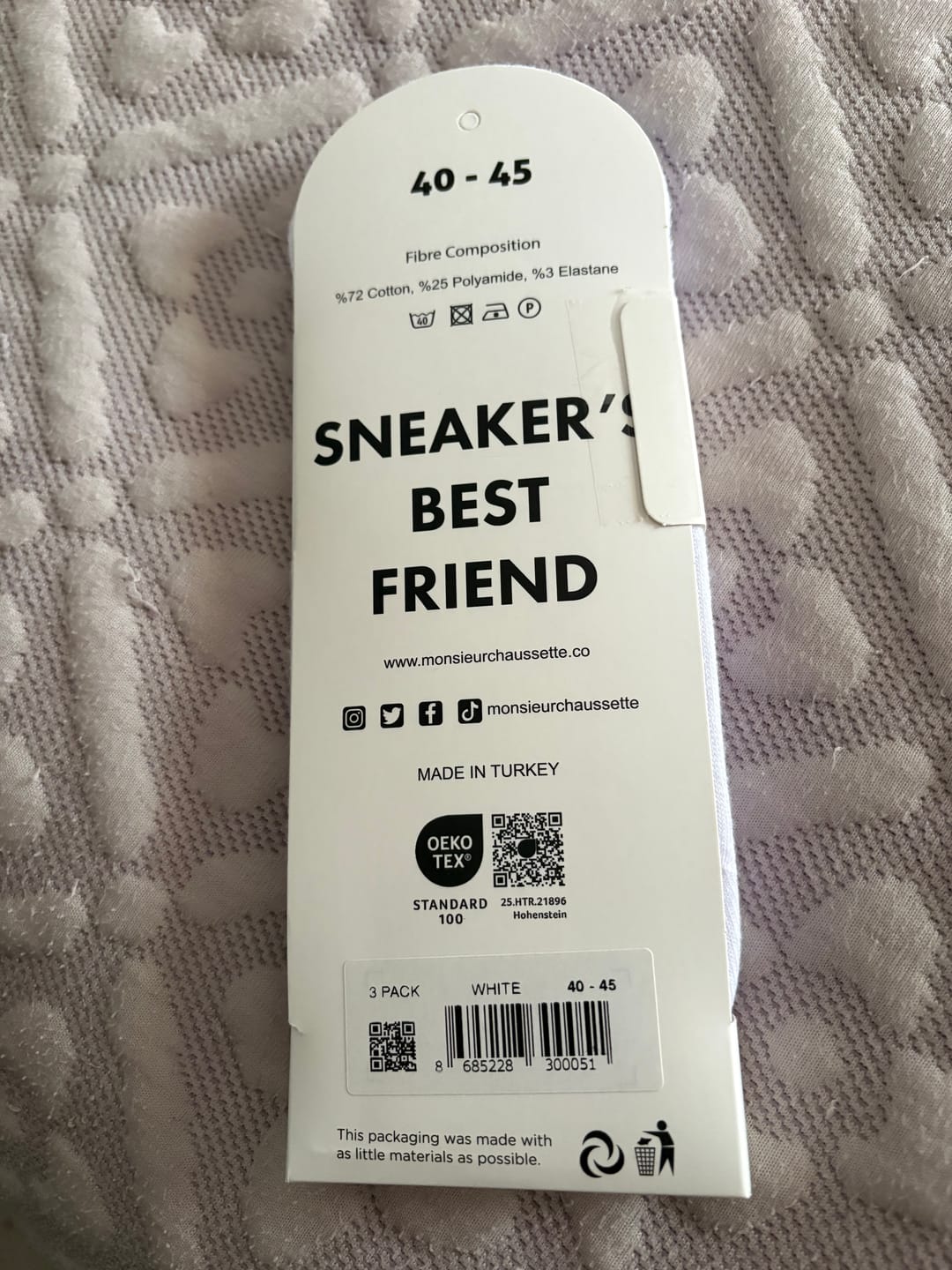 Customer photo review of 3-PACK NO SHOW WHITE SOCKS