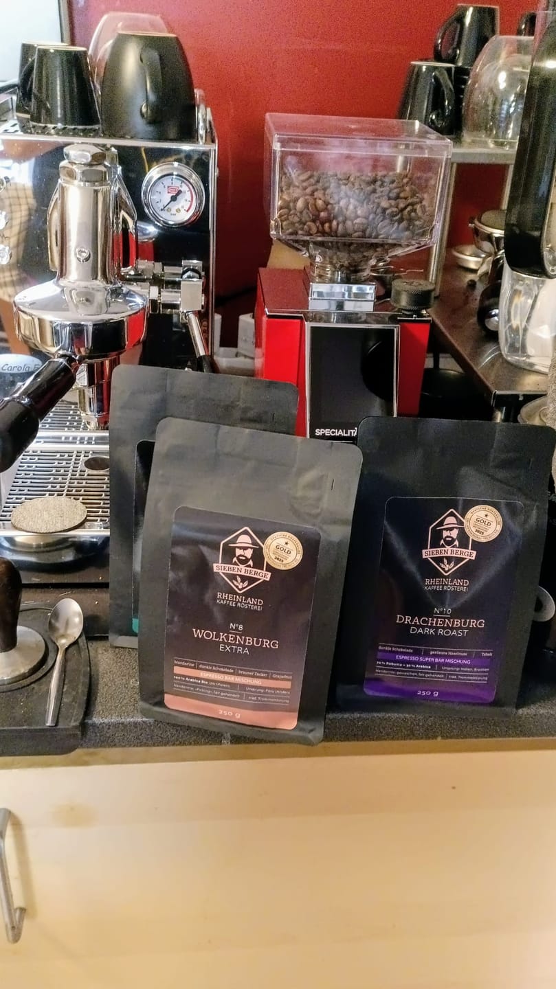Customer photo review of Entdecke vier einzigartige Röstungen – Espresso Probierpaket 4x 250g