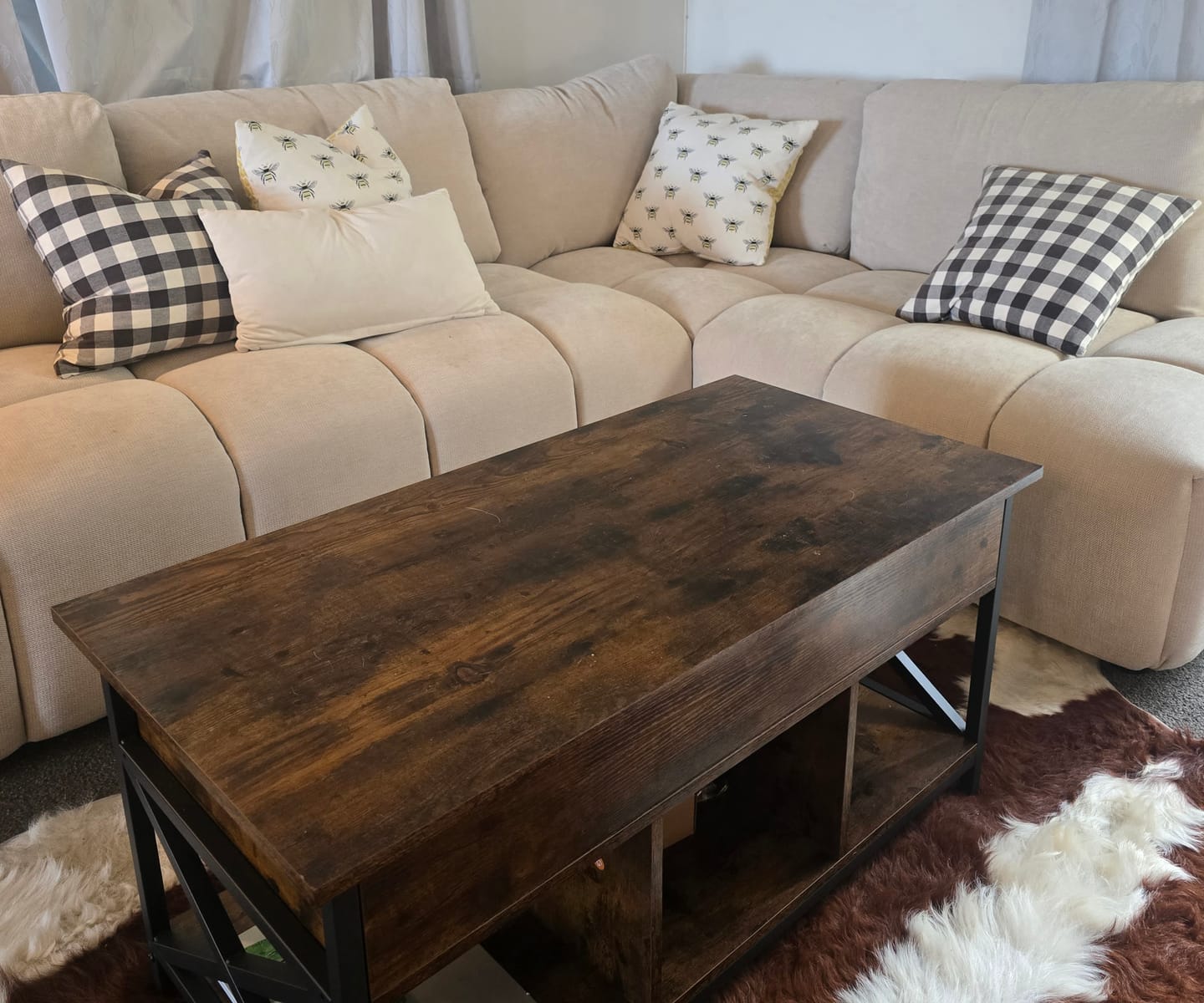 Customer photo review of Lift Top Coffee Table with Storage Shelf - Rustic Brown