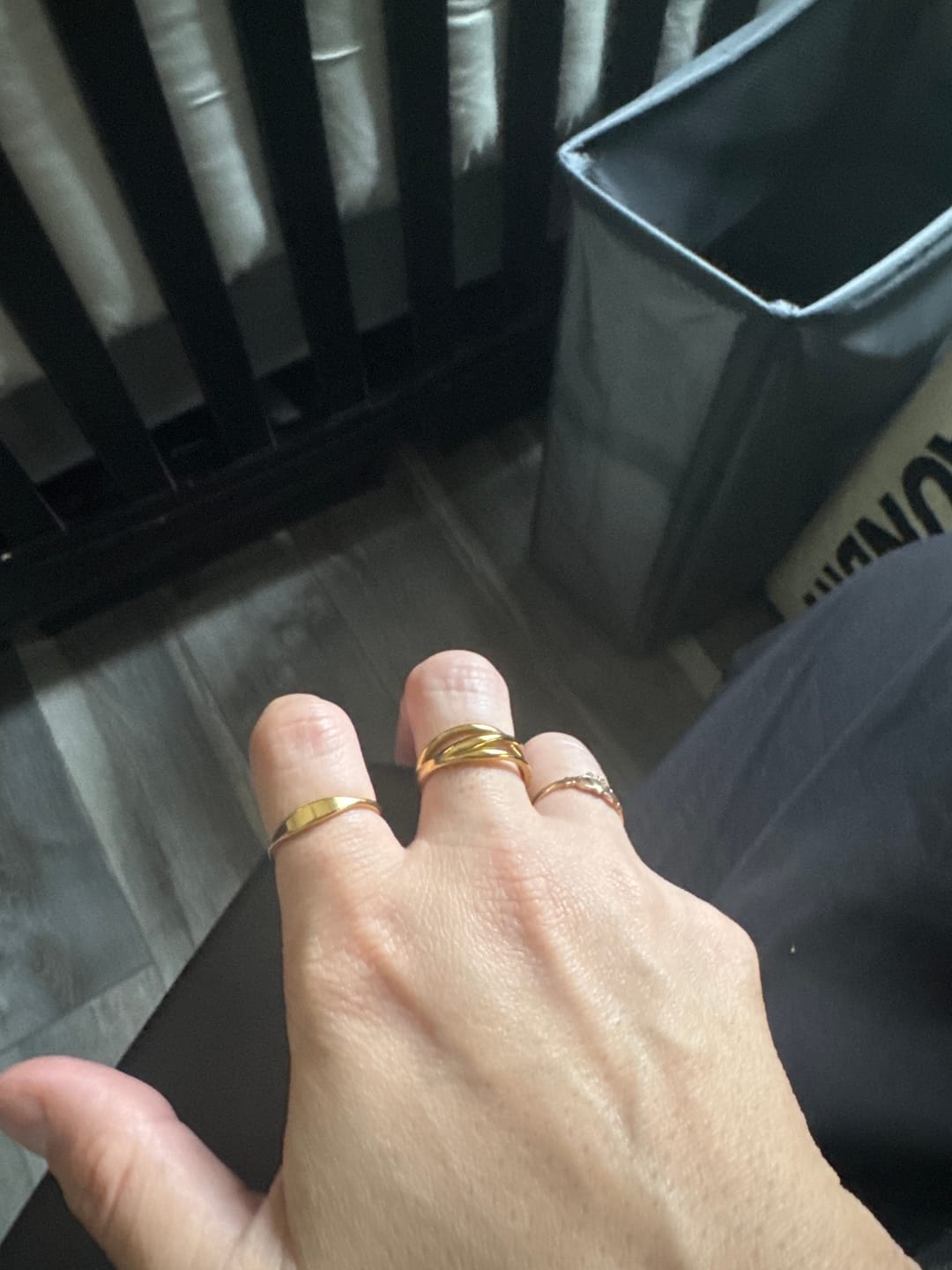 Customer photo review of Pipa Gold Signet Ring