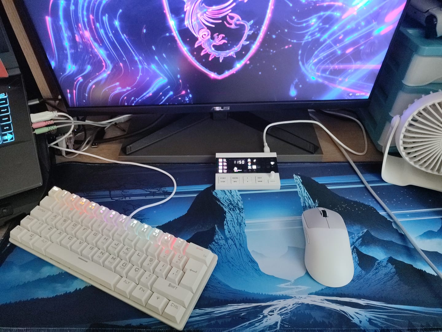 Customer photo review of Wraith W1 Wireless Mouse