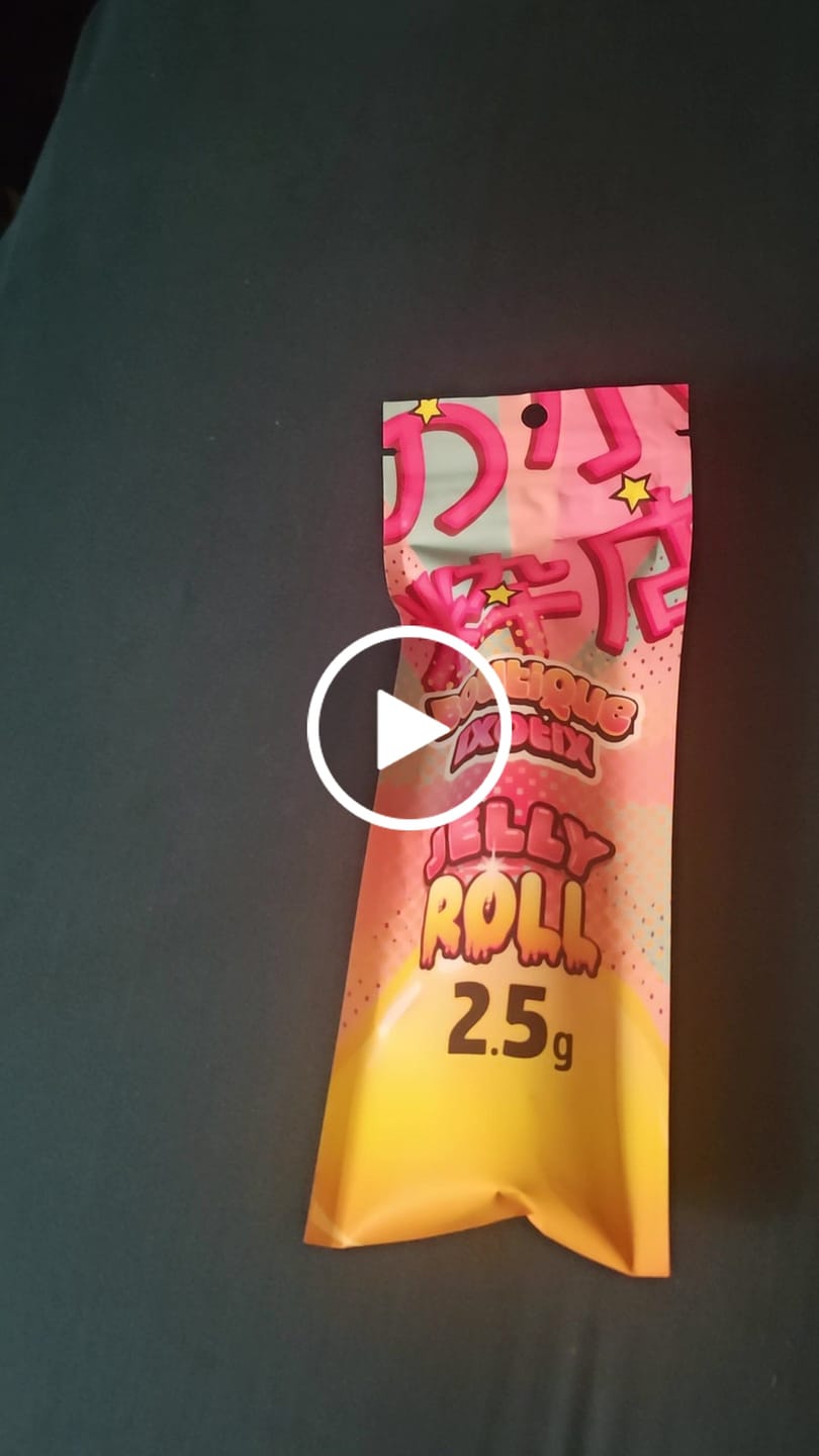 Customer video review of Boutique Exotics - Jelly Roll - 2.5G Pre-Roll