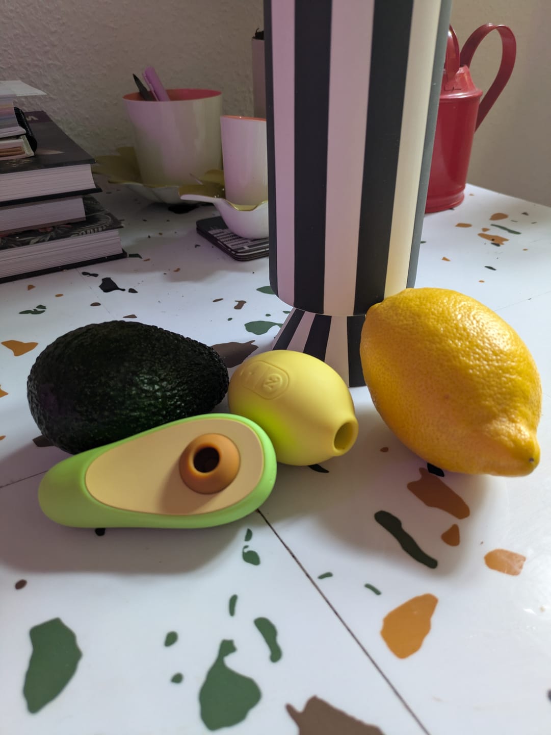 Customer photo review of Avo Clitoral Massager