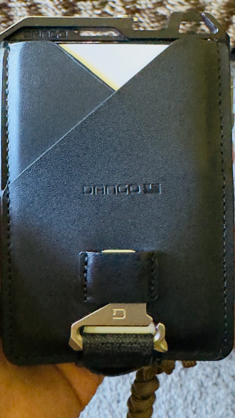 Customer photo review of M1 Maverick™ 4 Pocket Bifold Leather