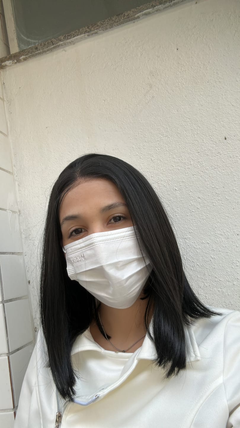 Customer photo review of Lace Front Tela HD Lovenna Preta - Repartição Livre 13x4