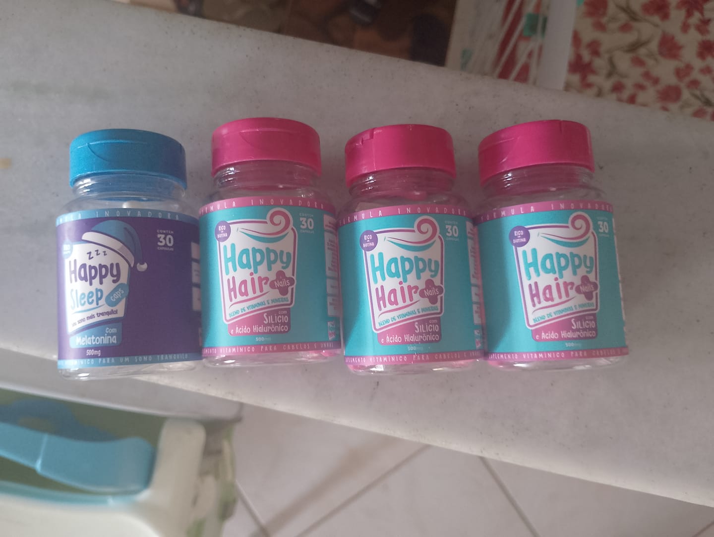 Customer photo review of Happy Hair 3 Potes + 1 Melatonina Grátis