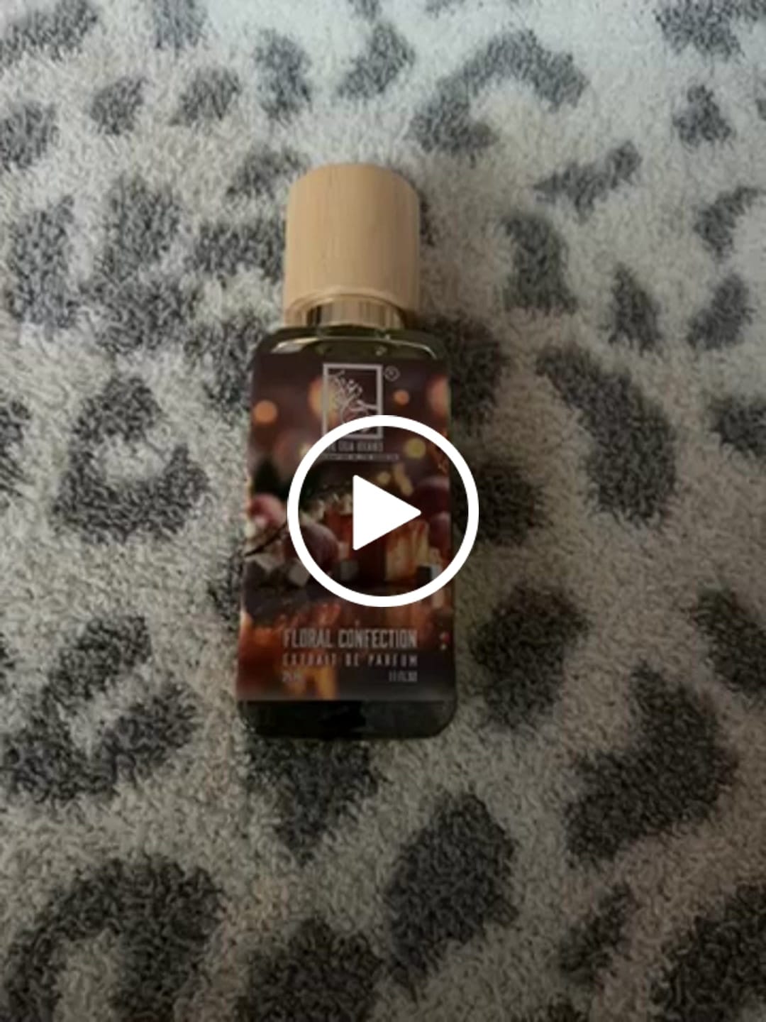 Customer video review of Floral Confection
