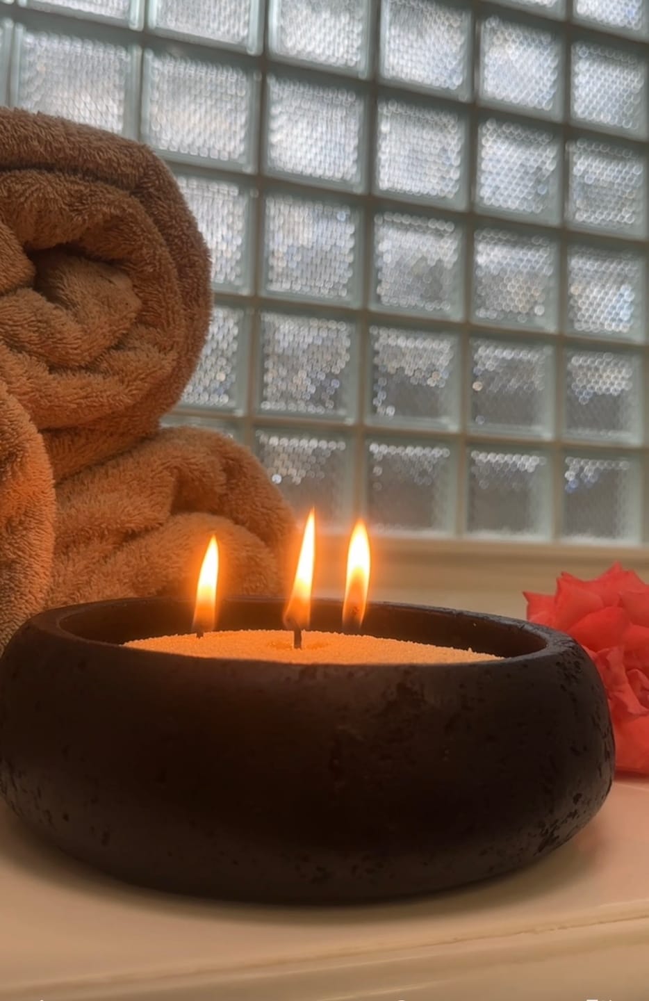 Customer photo review of Black Earthy Vessel with Wax Pearls