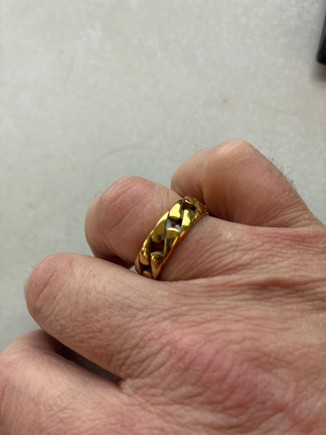 Customer photo review of Anillo Box Oro