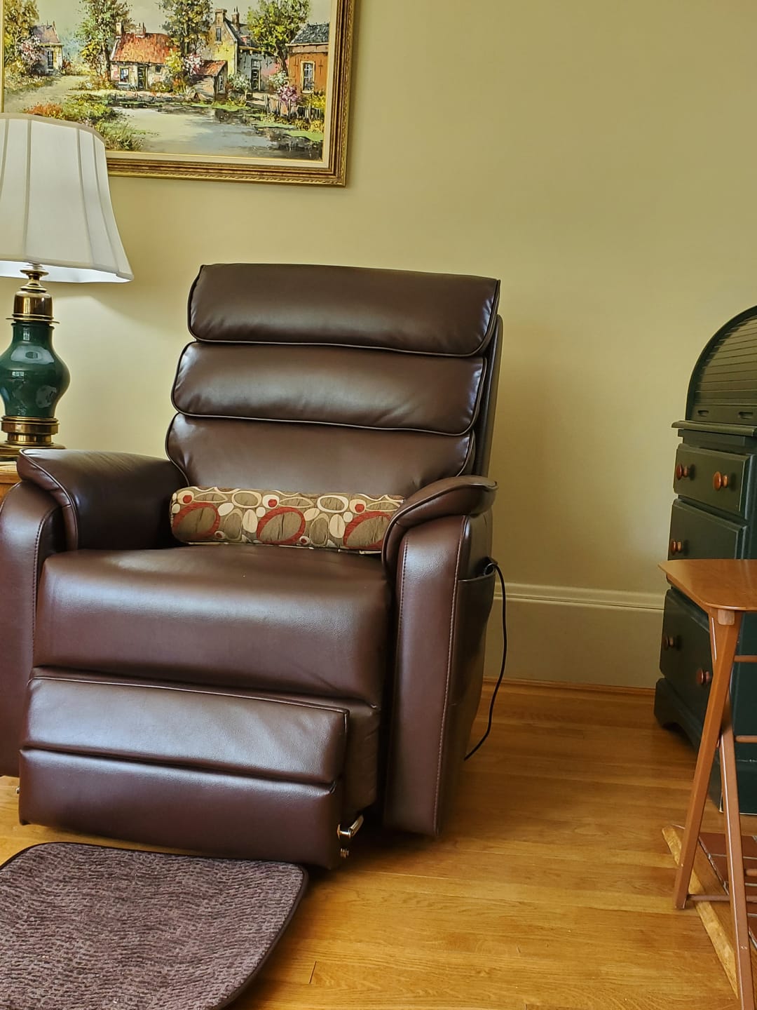 Customer photo review of 9188T Tall Power Lift Recliner – Dual Motor, Lay Flat, Heat & Massage