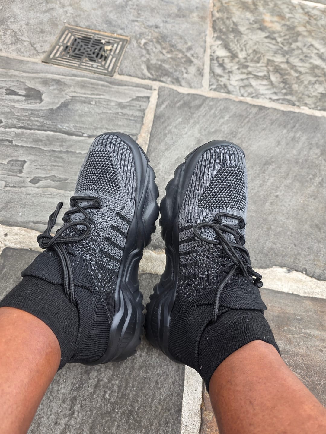Customer photo review of Ortho Cloud 1.0 - Midnight Black