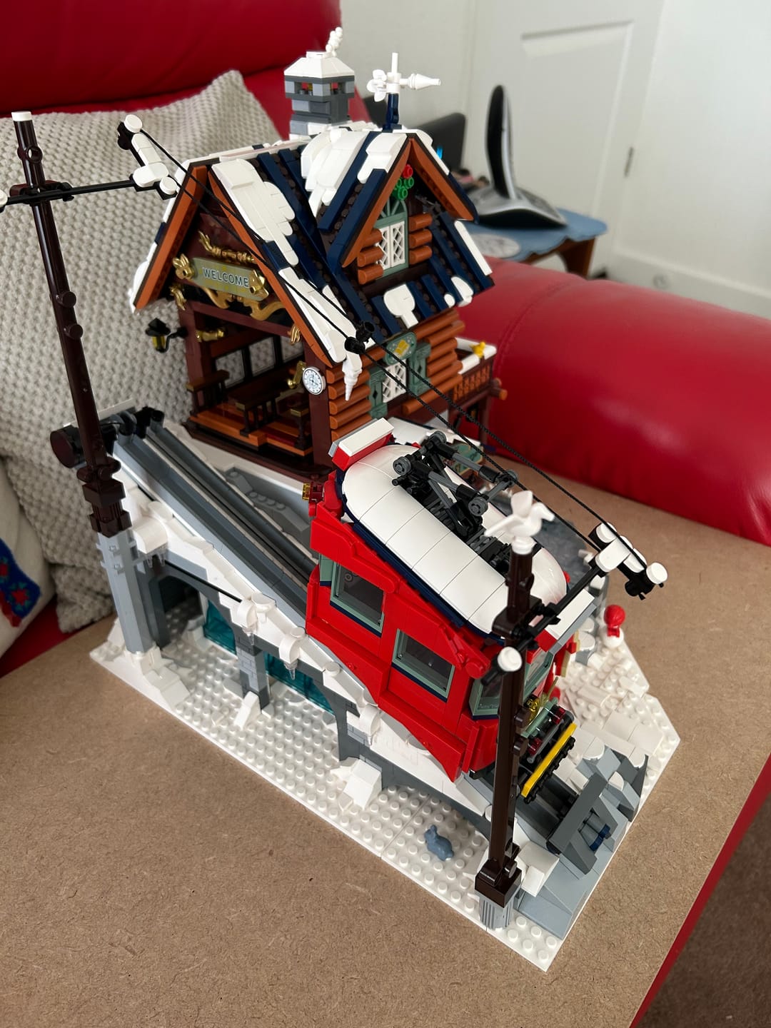Customer photo review of Pantasy Summit Cabin 85033