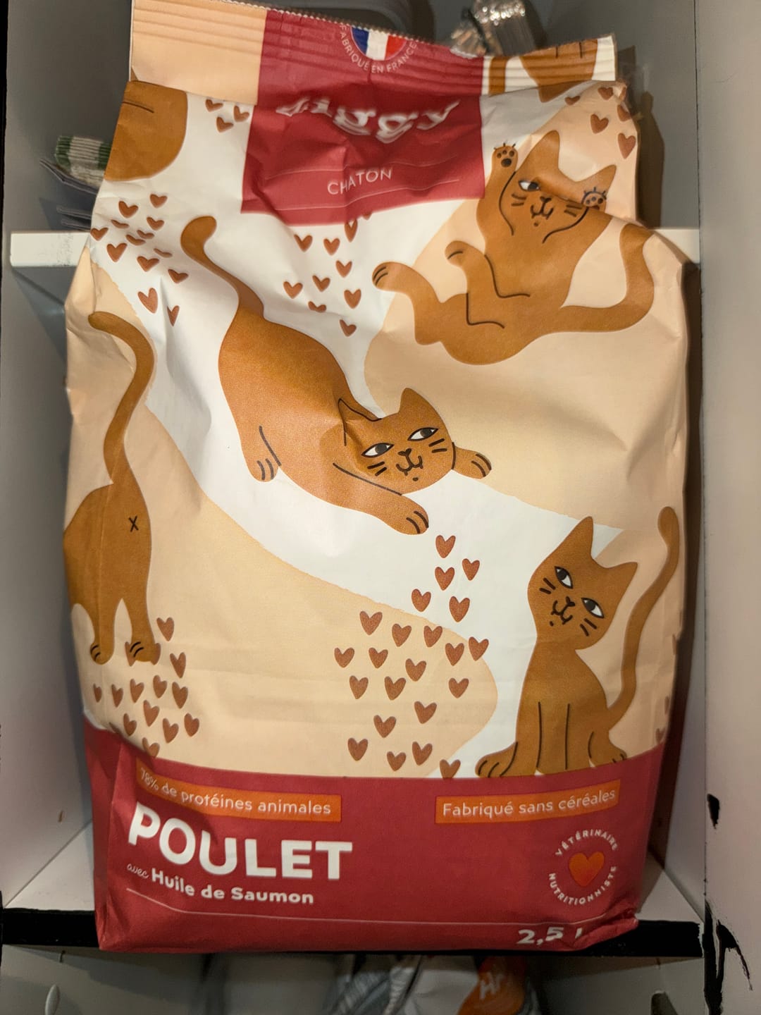 Customer photo review of Croquettes Chaton Sans Céréales - Poulet & Huile de Saumon