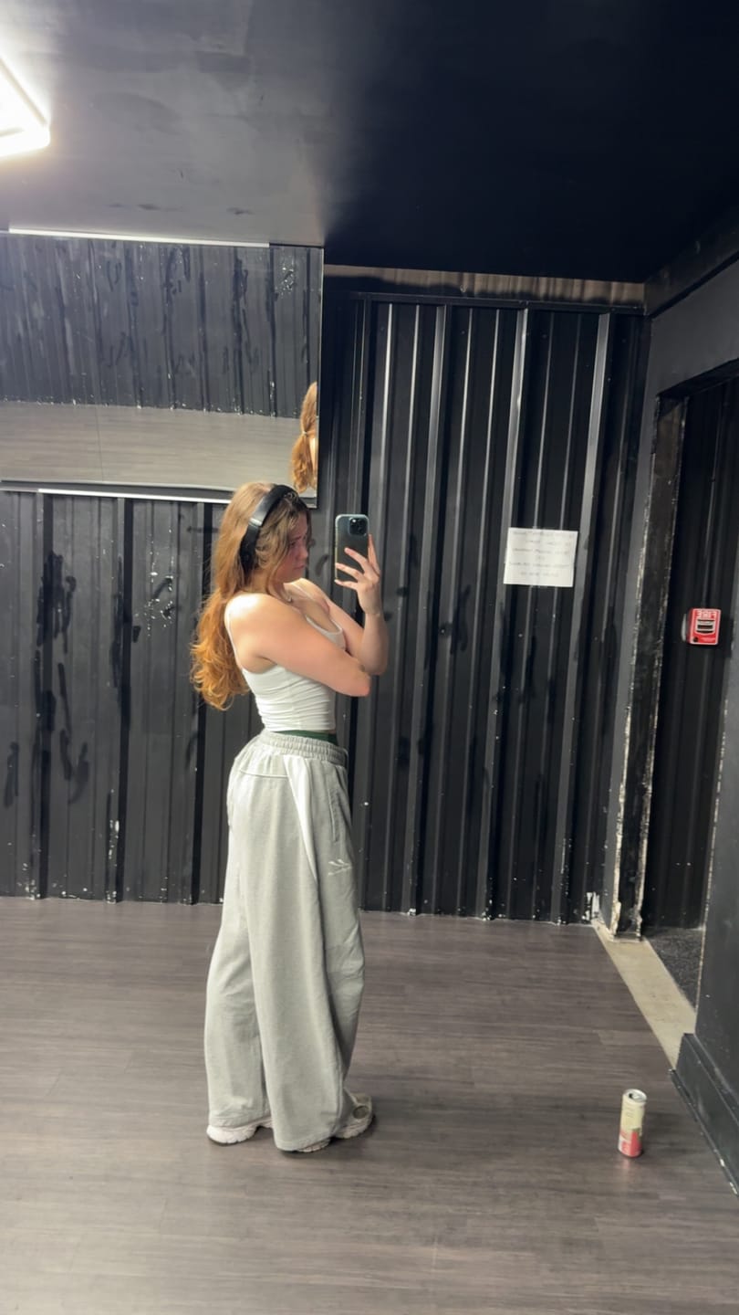 Customer photo review of 2071 - Baggy Ass Sweats