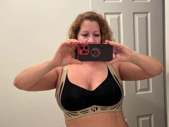 Customer photo review of Promo 3x1 Corpiño Antiflacidez sin Aros para Busto Grande