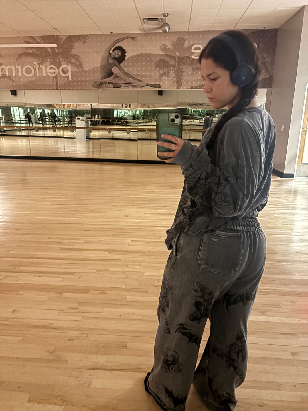 Customer photo review of 2158 - Batman Legends Joggers