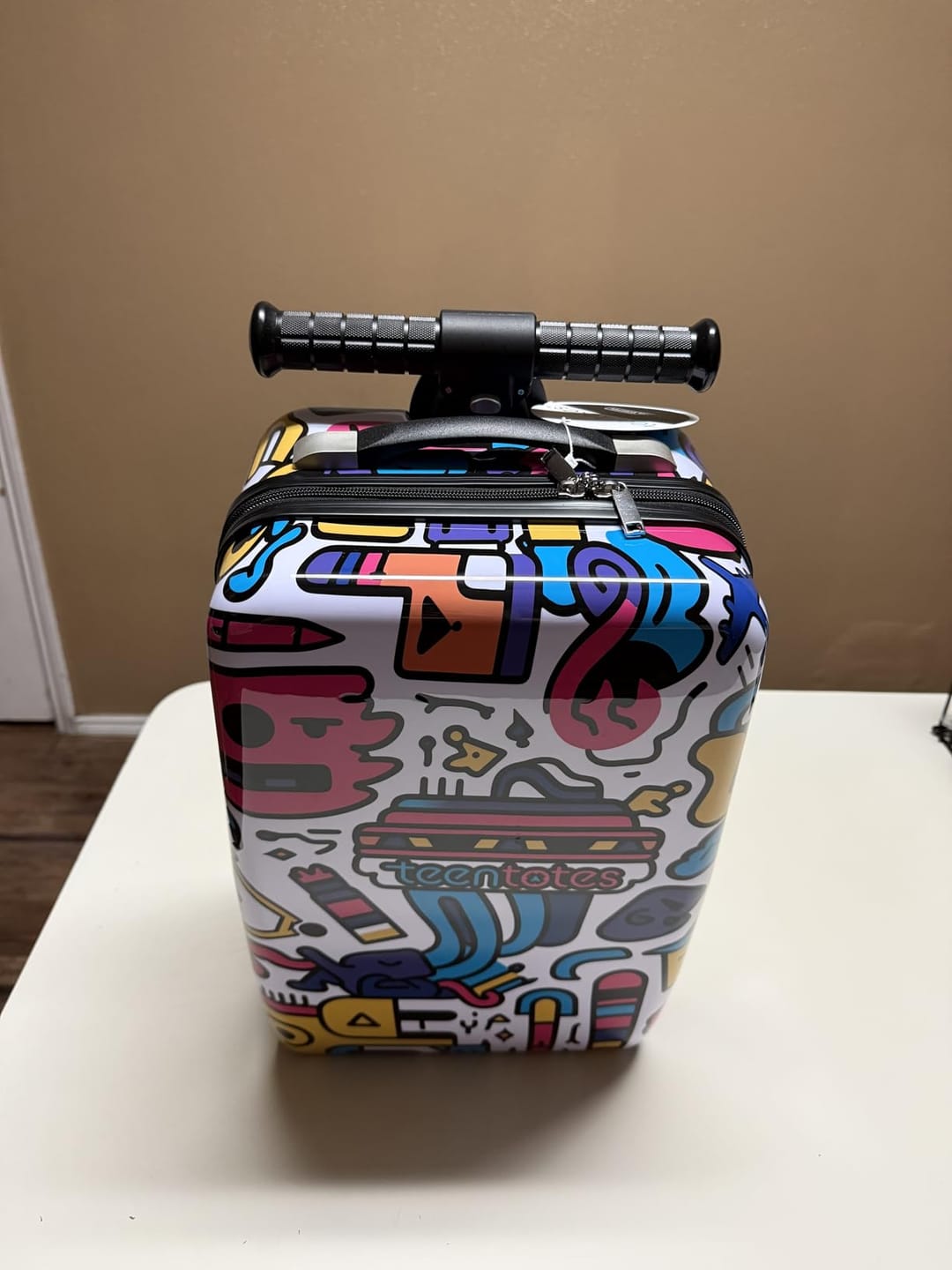 Customer photo review of Graffiti Detachable Scooter Luggage
