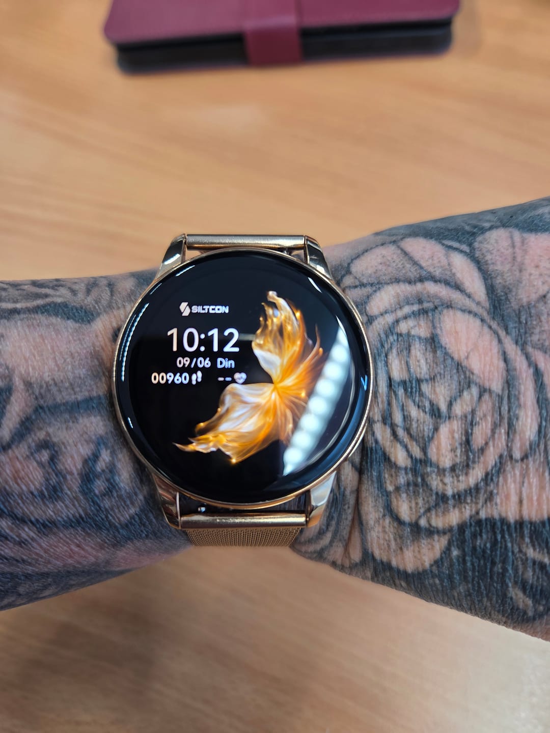 Customer photo review of Siltcon® Auréa Smartwatch Dames Goud