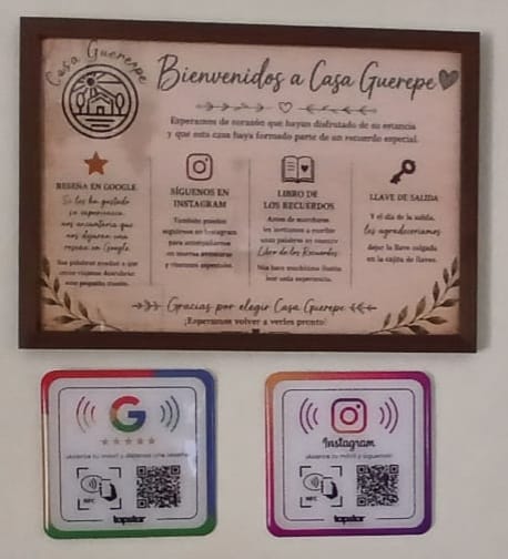 Customer photo review of Placa Reseñas de Google