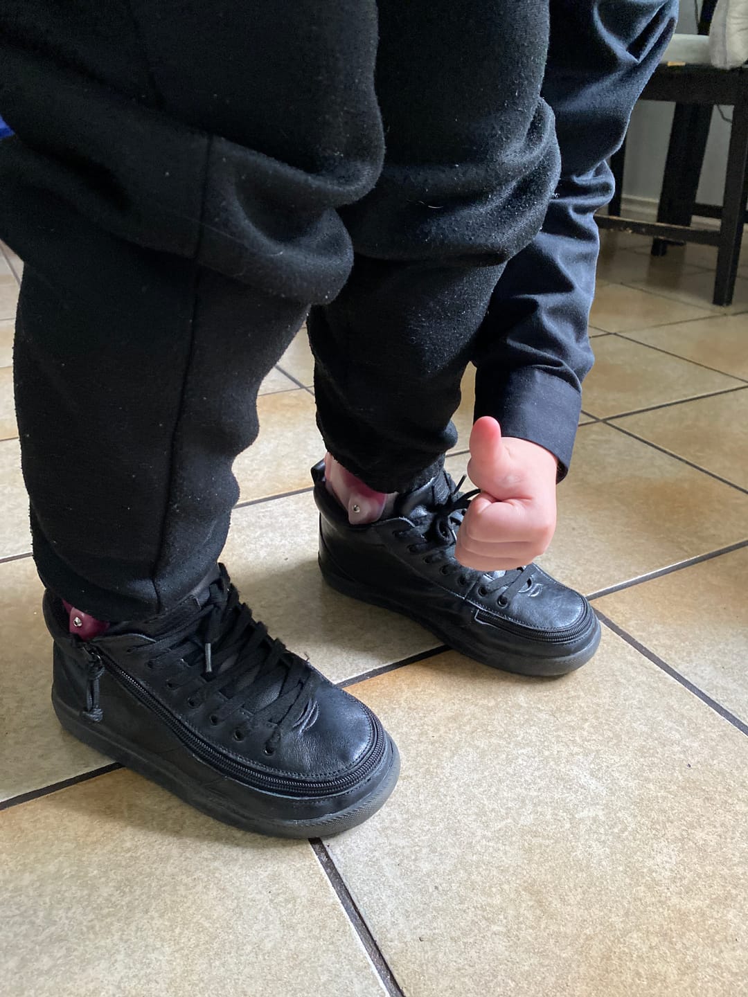 Customer photo review of Black to the Floor Leather BILLY Classic D|R II High Tops