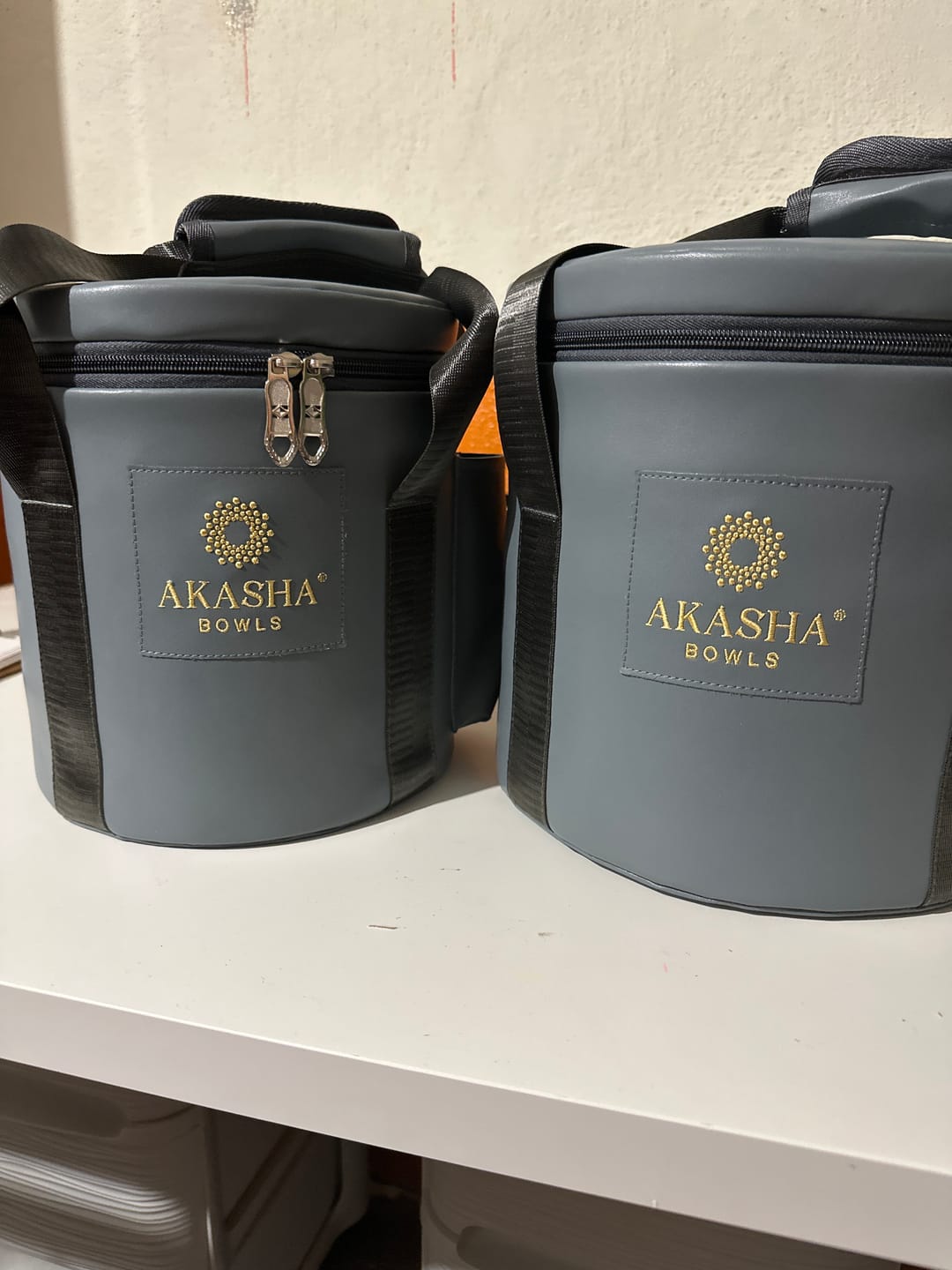 Customer photo review of Kristallklangschalen Tasche | AkashaBowls®