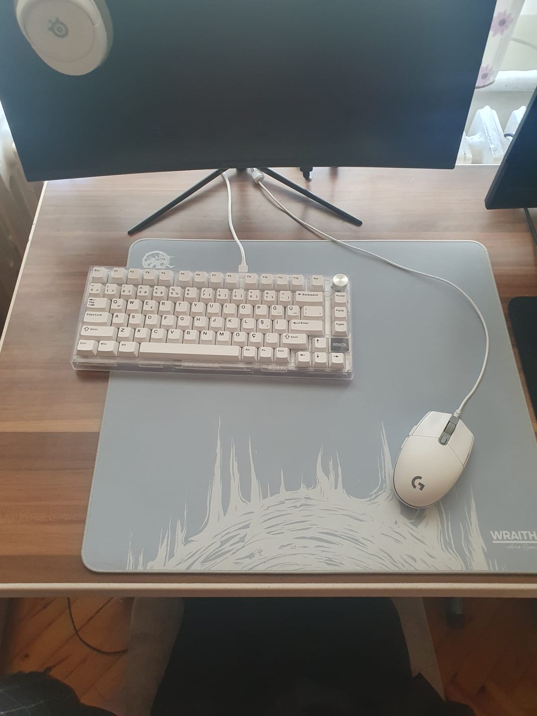 Customer photo review of Wraith Ace Series Poron Mousepad