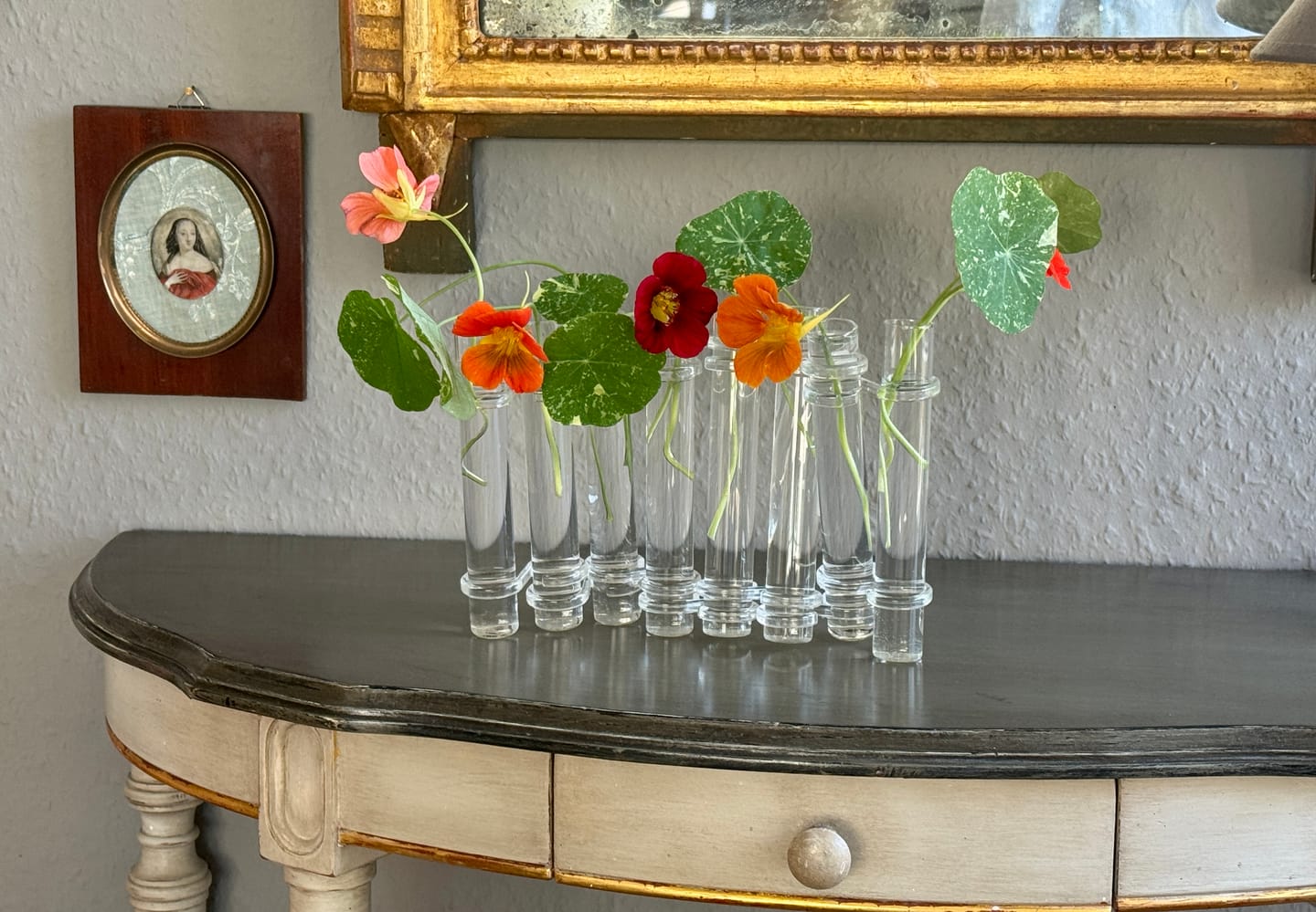 Customer photo review of Flower Flute – Glass Vases Collection
