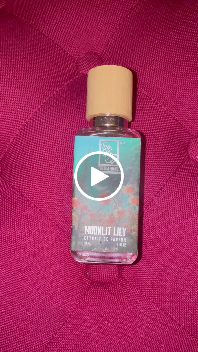 Customer video review of Moonlit Lily