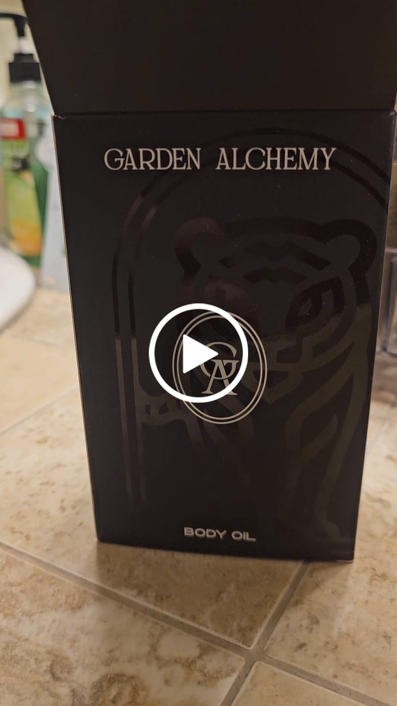 Customer video review of COVEN BODY OIL