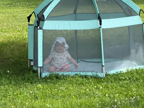 Customer photo review of Pop 'N Go® Playpen