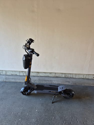 Customer photo review of Ausom F1 Max Electric Scooter