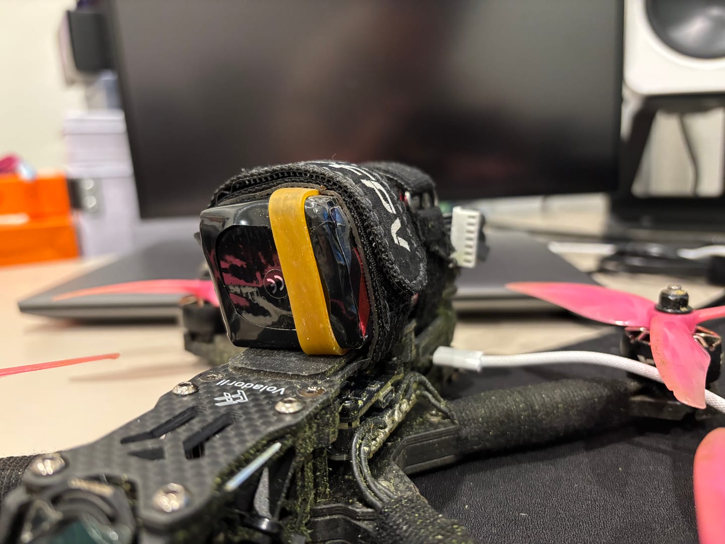 Customer photo review of Nylon-kevlar Battery Straps Set 250mm (2 PACK)