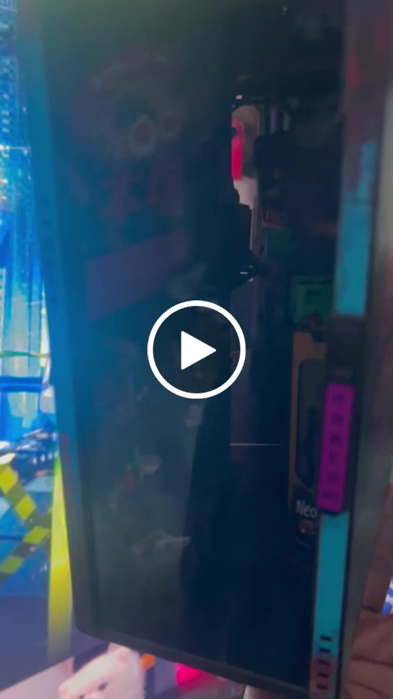 Customer video review of Neo Ramen MiniAlley – A Cyberpunk DIY Diorama Booknook Scale Model Kit