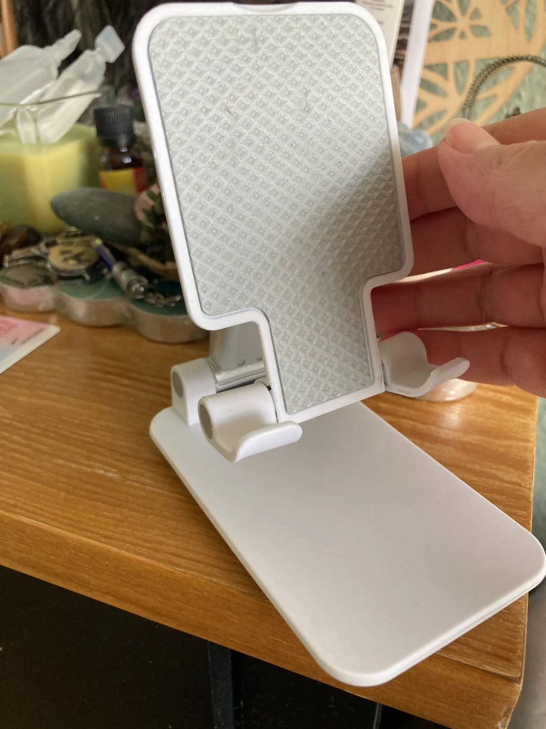 Customer photo review of Adjustable Phone & Tablet Stand – Universal Foldable Desk Holder
