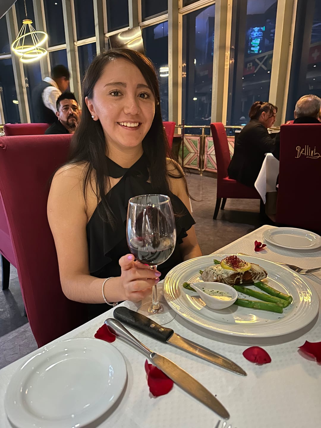 Customer photo review of Cena Romántica
