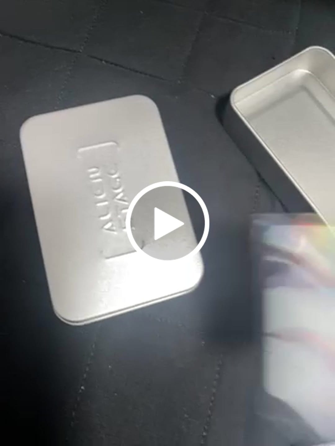 Customer video review of 【Pre-Order】Alien Stage - March Monster Cafe - Photocard Full Set