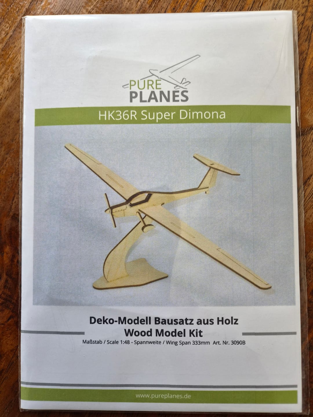 Customer photo review of Super Dimona HK-36 Deko Flugzeugmodell Bausatz | Pure Planes