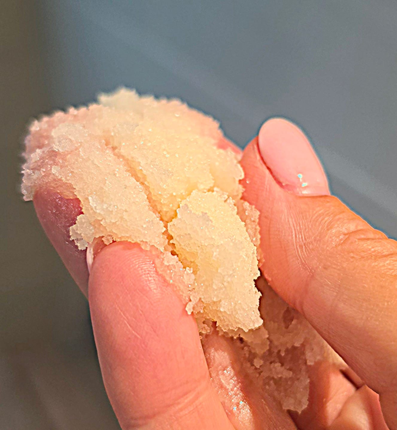 Customer photo review of Florida Citrus Luxe Sugar & Salt Body Scrub 9 oz