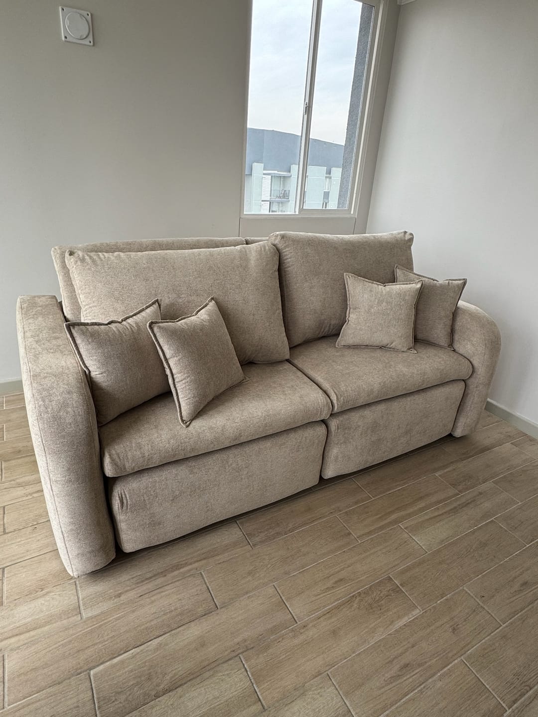 Customer photo review of Sofá cama Toscana
