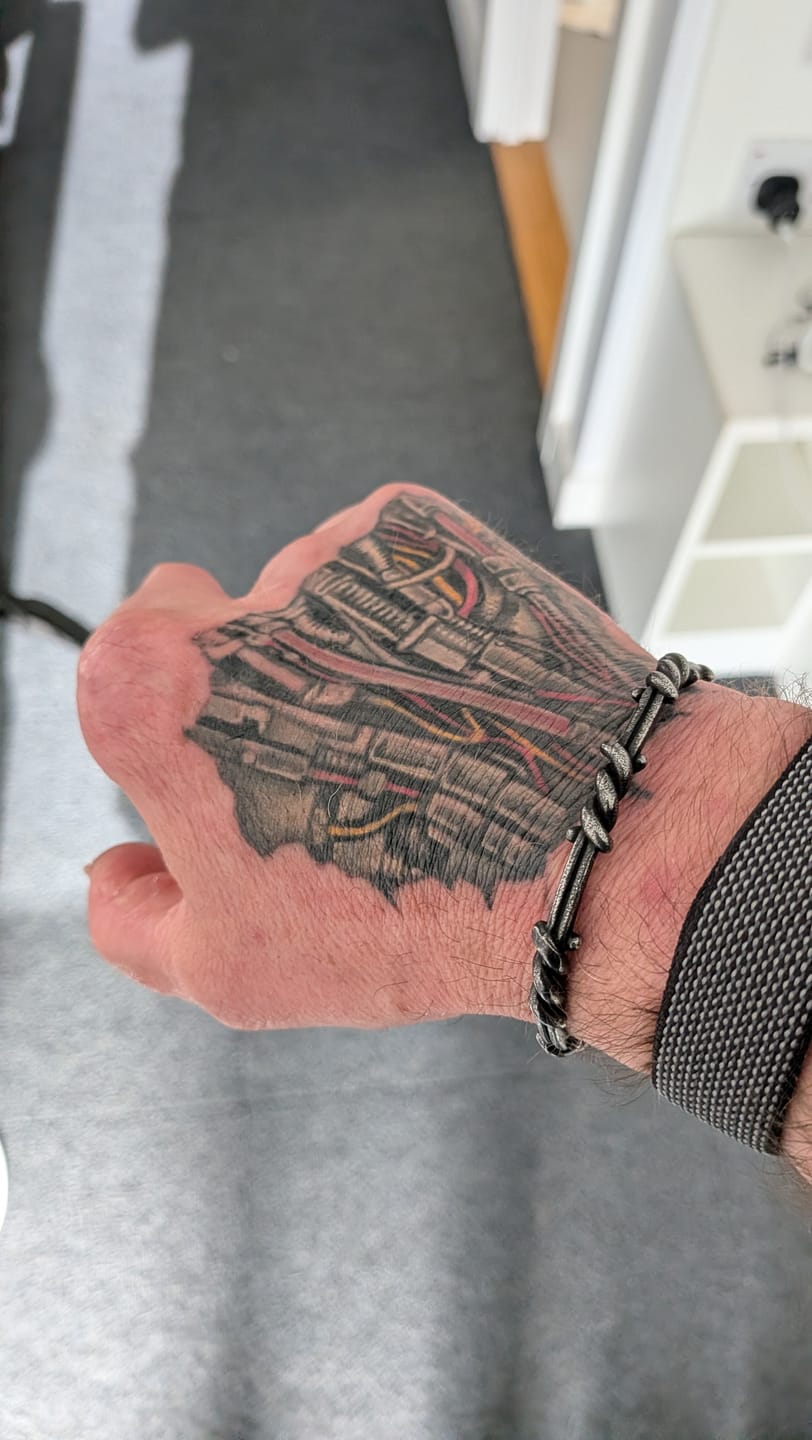 Customer photo review of WIRED.