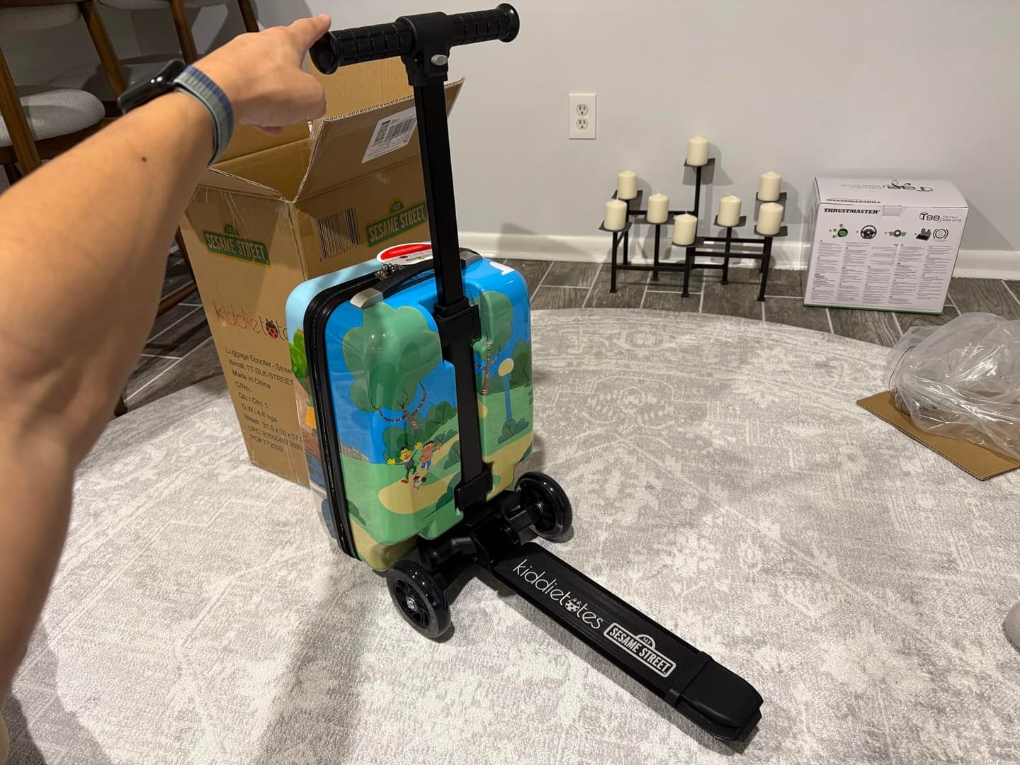 Customer photo review of Sesame Street Gang Detachable Scooter Luggage