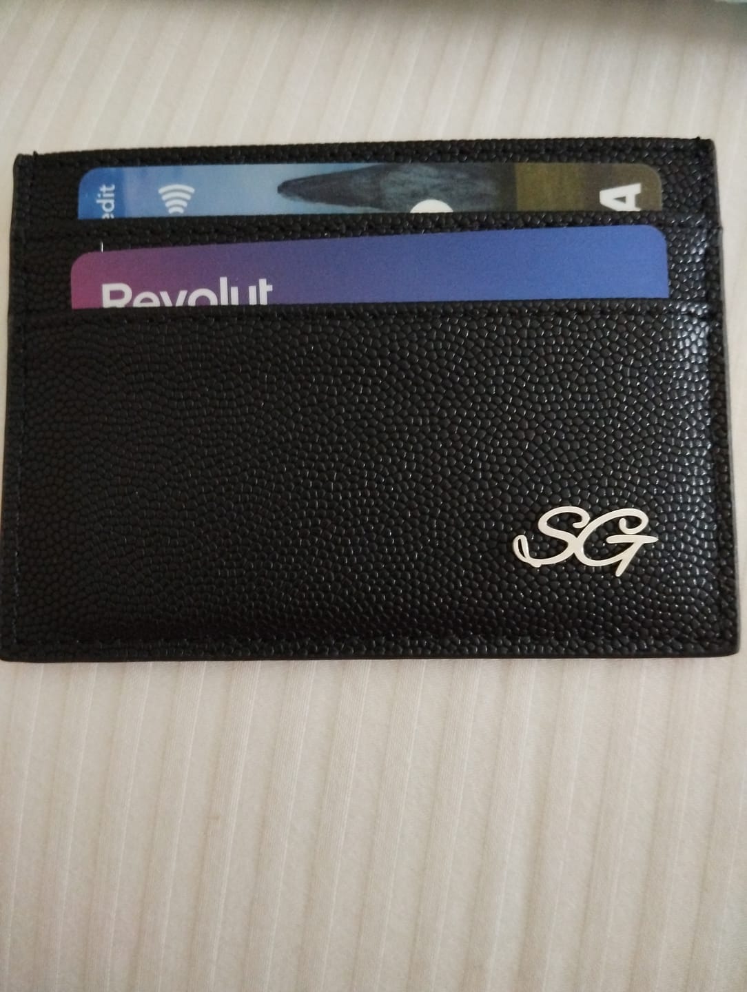 Customer photo review of Minimal Wallet - Midnight Black