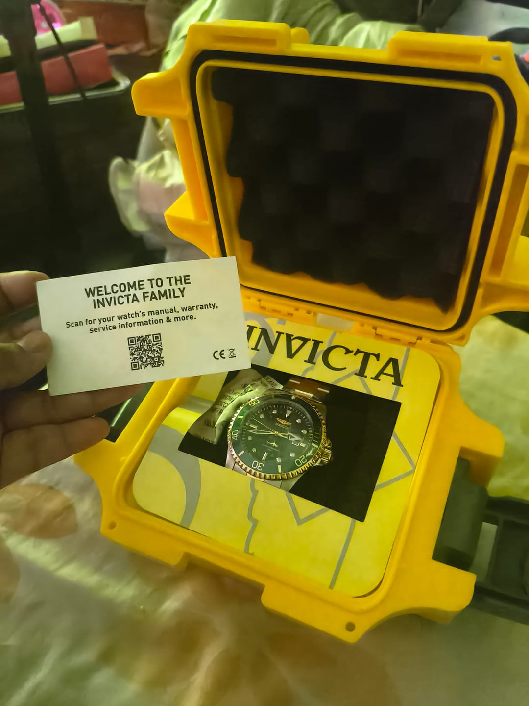 Customer photo review of Reloj Análogo para Hombre Invicta Pro Diver 48791 - Oro, Acero