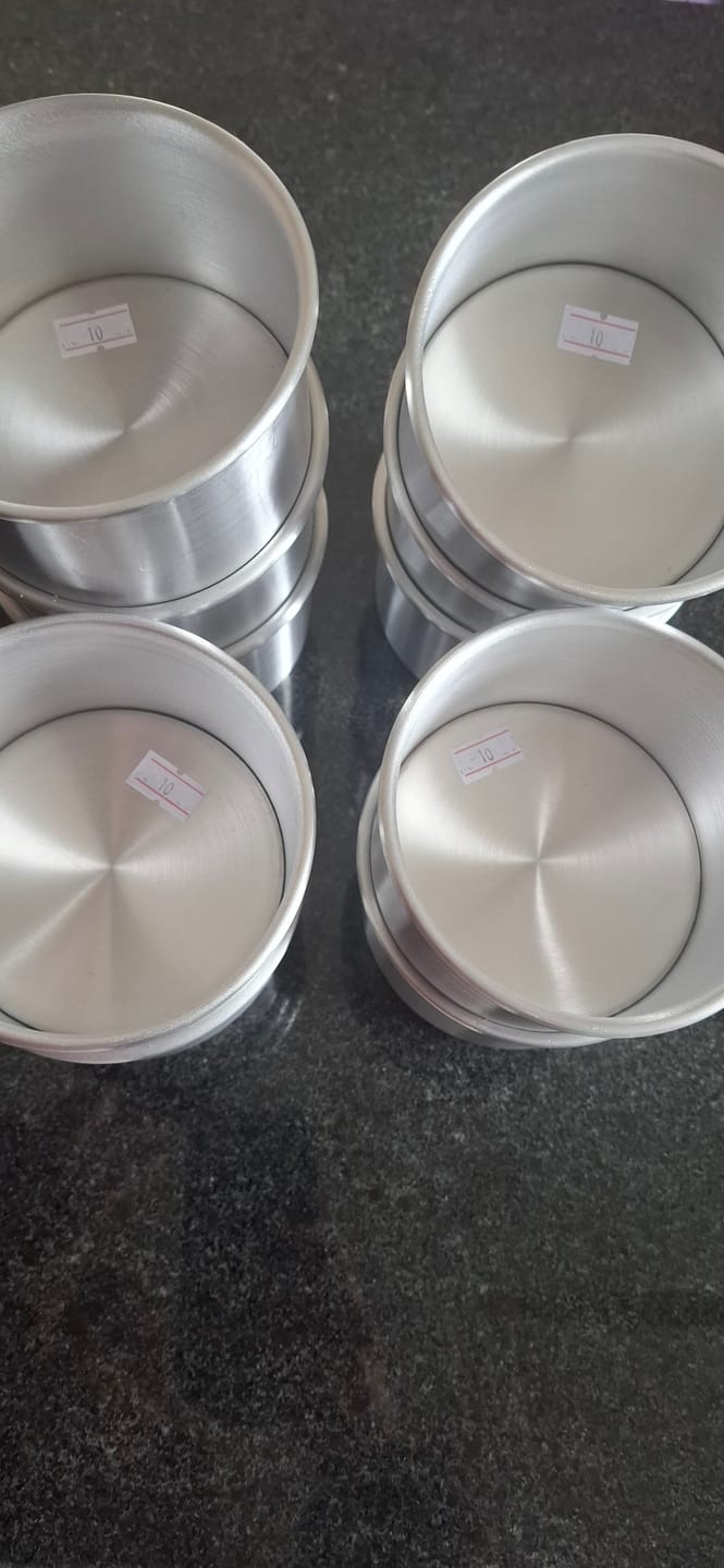 Customer photo review of PACK 10 Mini Torta Moldes Reposteria y Pasteleria