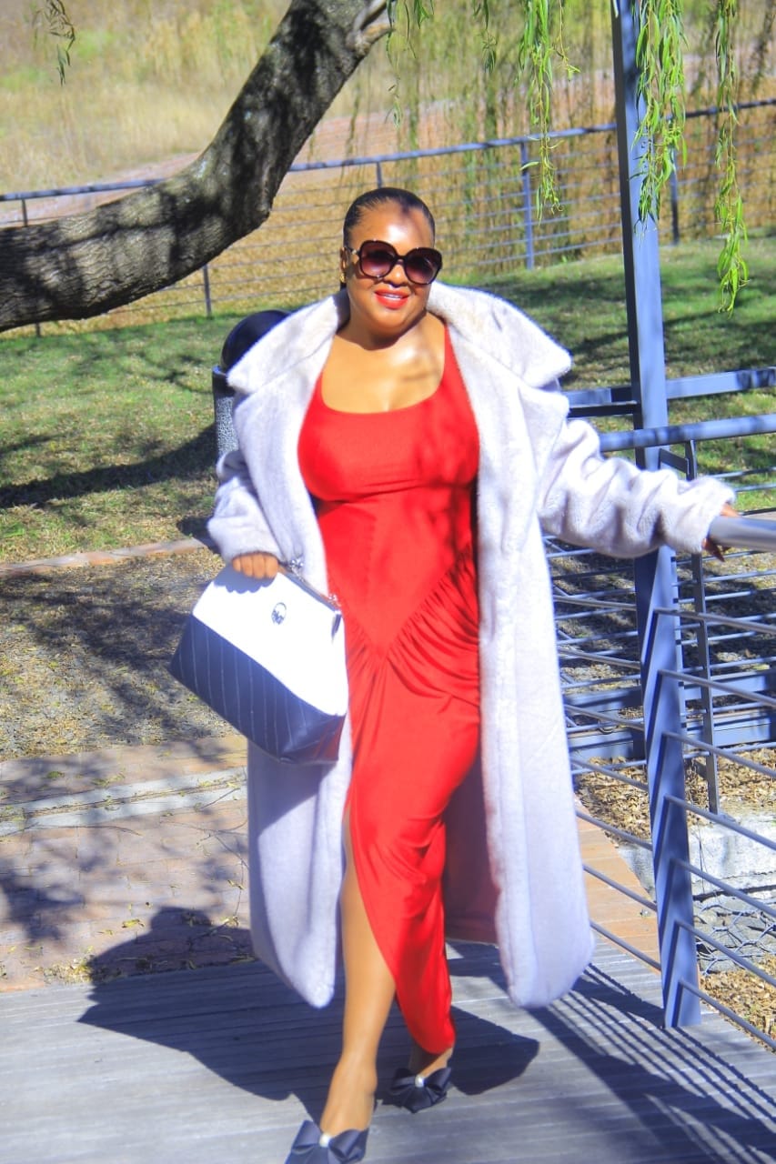 Customer photo review of Limited Edition Kiss & Tell Oversized Bag