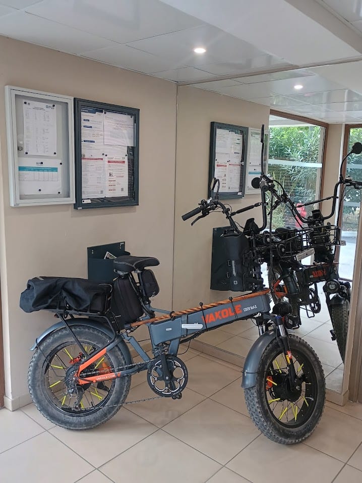 Customer photo review of Vakole CO20 MAX 750W*2 Dual Motor 20" Folding Fat Bike 960Wh with Torque Sensor 20Ah Battery