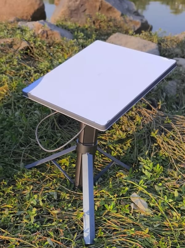 Customer photo review of Starlink Mini Power Stand with Integrated Tripod – Up to 6H All-Day Power