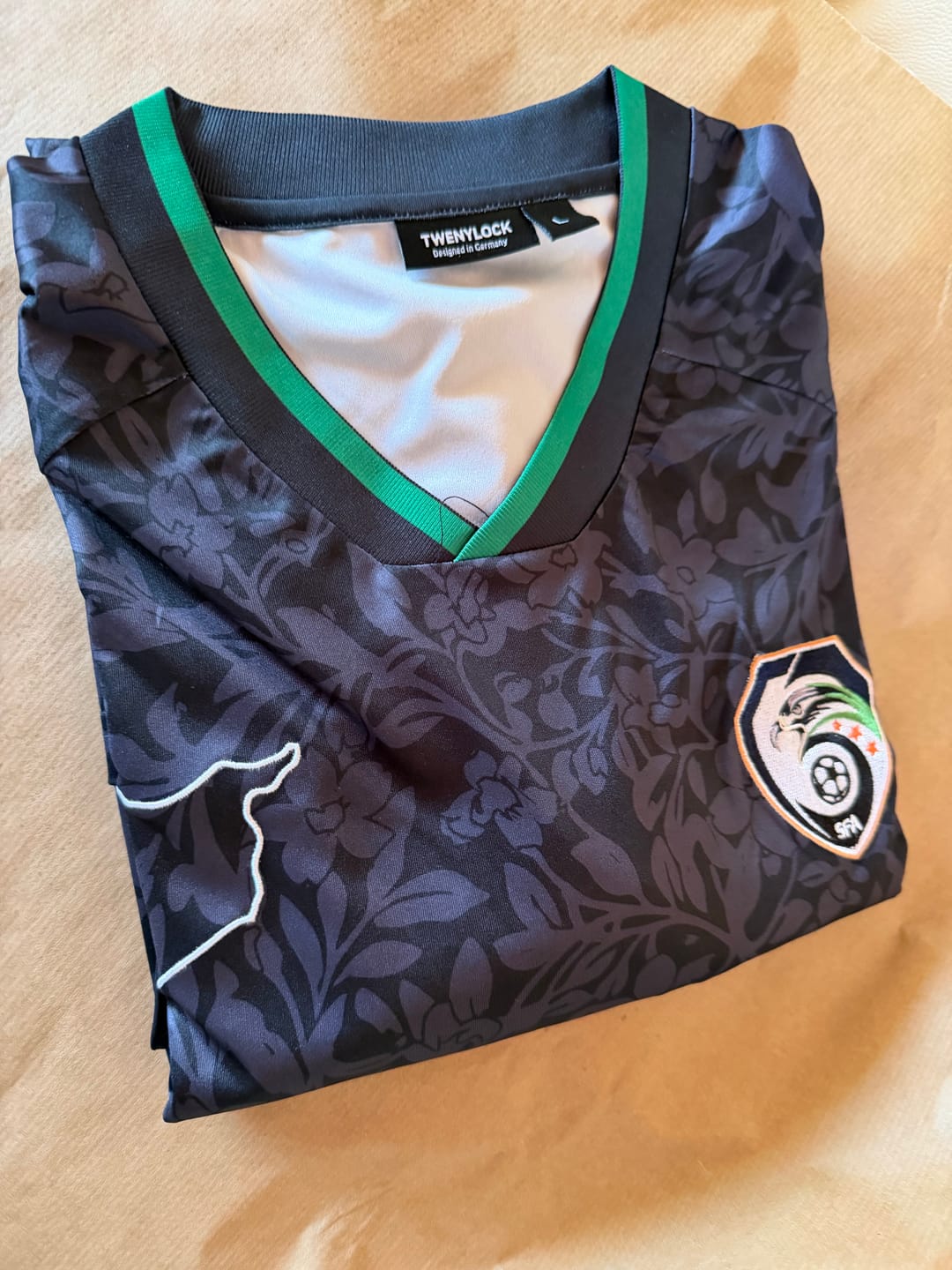 Customer photo review of Syria Jersey - Jasmine Black